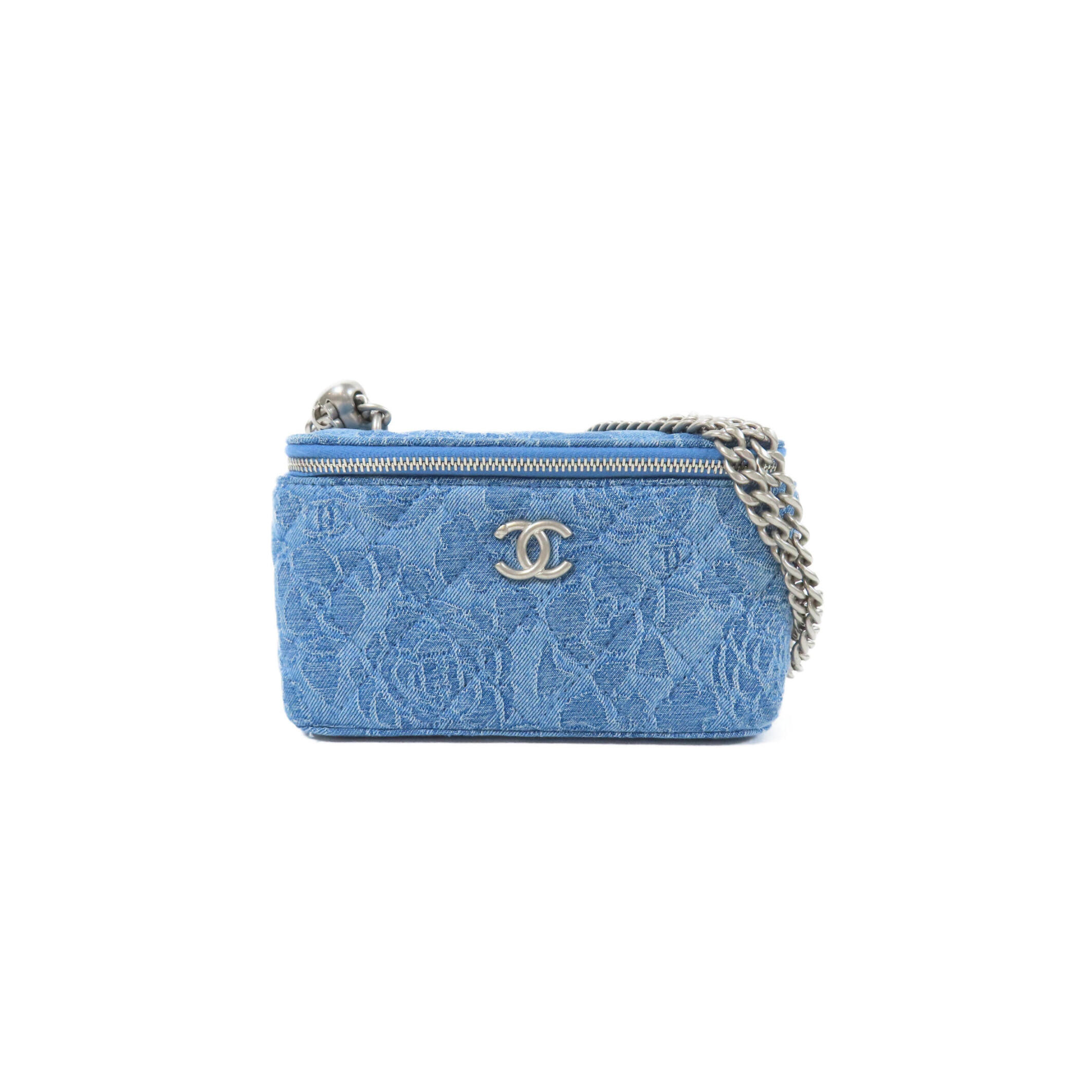 CHANEL VANITY DIAMOND QUILTED DENIM SHOULDER BAG WITH SILVER BUCKLE CHAIN STRAP (16*9.5*8cm)